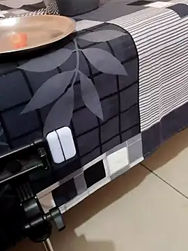 Snapshot of INTERNATIONAL0001 chatting on November 28, 2:14 am INTERNATIONAL0001 online show from November 28, 2:14 am