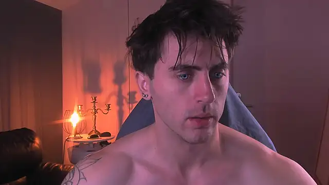 Snapshot of Oscar_Miller_ chatting on September 23, 8:56 pm Oscar Miller online show from September 23, 8:56 pm