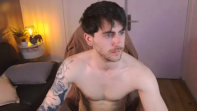 Oscar Miller  online show from March 25, 5:24 am