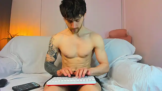 Oscar Miller  online show from April 2, 5:49 am