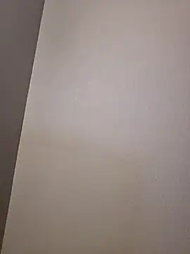 xHelloKitty online show from September 9, 10:15 am