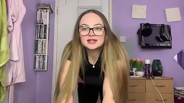 SexySashaxox online show from February 28, 12:50 pm