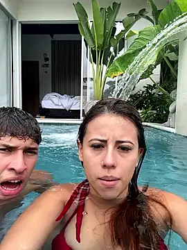 ChanellandMax online show from October 27, 3:27 pm