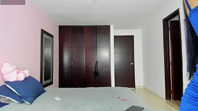 marianaandvalen online show from February 2, 7:12 pm