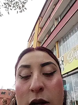 Snapshot of megan_fox5 chatting on November 11, 5:02 pm megan fox5 online show from November 11, 5:02 pm