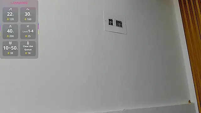 VioletRose as online show from February 13, 7:54 pm