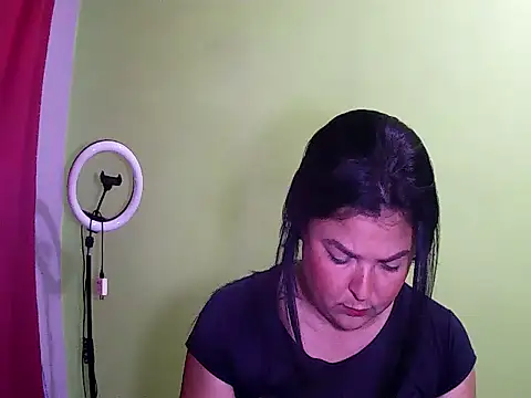 anapaulaa online show from October 27, 7:07 pm