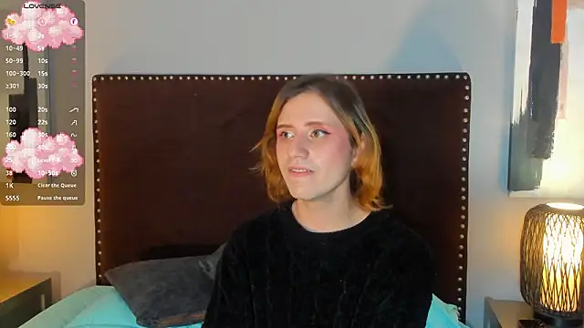 seraphine star online show from February 22, 12:58 pm