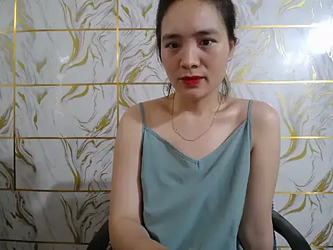 Snapshot of Lyzizi_lovely09 chatting on May 15, 1:23 am Lyzizi lovely09 online show from May 15, 1:23 am