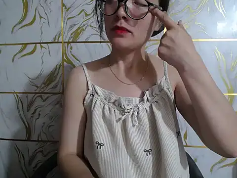 Snapshot of Lyzizi_lovely09 chatting on June 28, 7:47 am Lyzizi lovely09 online show from June 28, 7:47 am