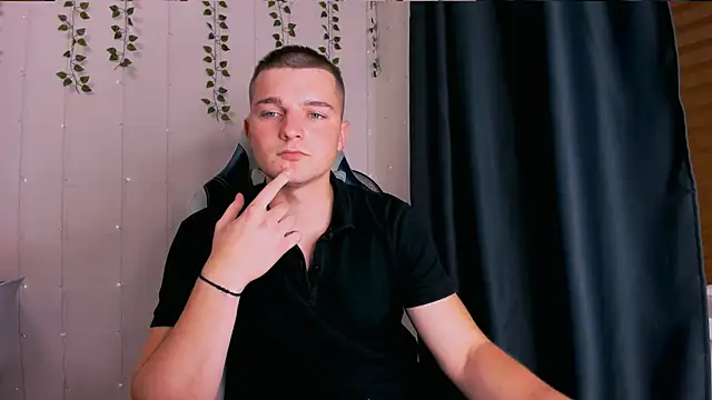 Your Claddagh online show from September 22, 7:05 pm