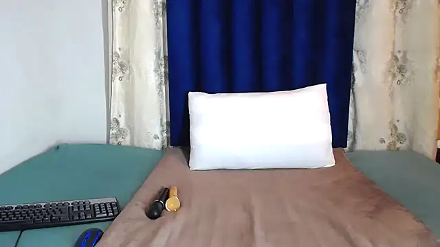 Pinkdollyg online show from September 21, 8:32 pm