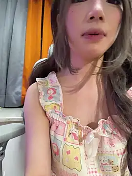 Snapshot of Yiyi-707 chatting on April 23, 2:08 pm Yiyi-707 online show from April 23, 2:08 pm