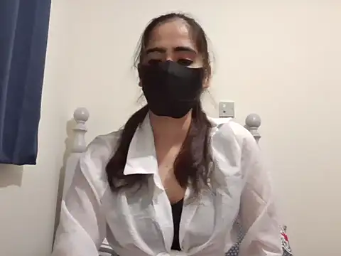 BobtailFormal online show from December 19, 9:00 pm