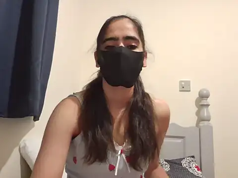 BobtailFormal online show from January 17, 7:57 am