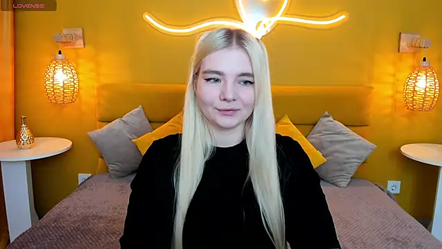 RuthBryant online show from November 4, 12:54 am