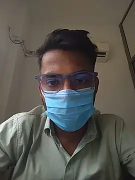 themasklover online show from June 7, 9:02 am