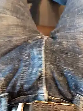 Snapshot of tyteo1010 chatting on January 7, 4:26 am tyteo1010 online show from January 7, 4:26 am