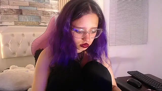 rihonna hs8 online show from March 20, 1:16 pm