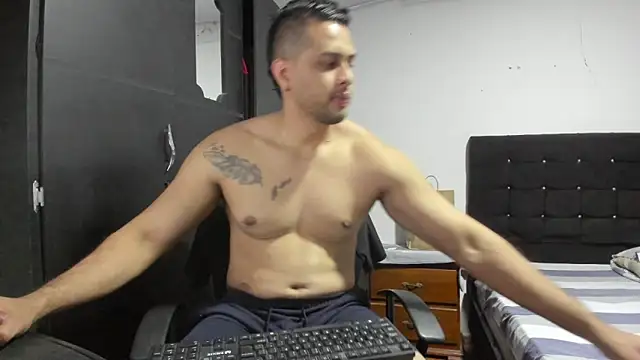 Ryan xc1 online show from April 9, 3:06 am