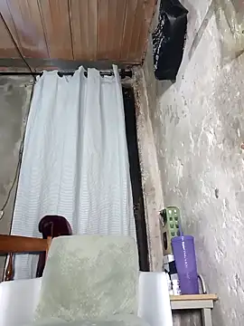 Snapshot of babyy_foxxy chatting on February 11, 9:09 pm babyy foxxy online show from February 11, 9:09 pm