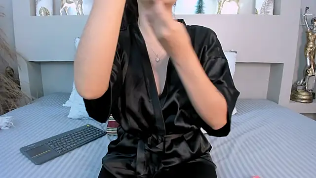 MeryCoors online show from December 4, 1:31 pm