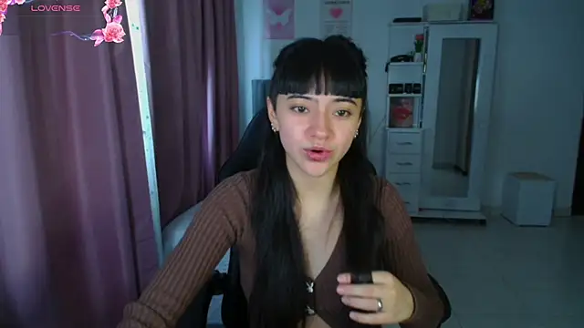 violetta blackk online show from July 13, 2:20 pm