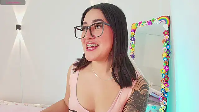 justonecute online show from September 29, 2:49 am