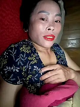 CoMay003 online show from December 20, 1:18 pm