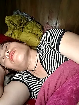 CoMay003 online show from March 17, 6:00 pm