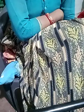 Sonam9696 online show from April 8, 7:25 pm