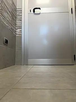 tivengoinbocca247 online show from April 24, 6:49 am