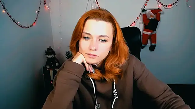 PeppyMia online show from December 14, 5:02 am