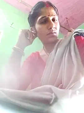 MISS-KAYA online show from February 24, 8:45 am