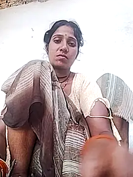 Snapshot of MISS-KAYA chatting on May 14, 2:51 am MISS-KAYA online show from May 14, 2:51 am