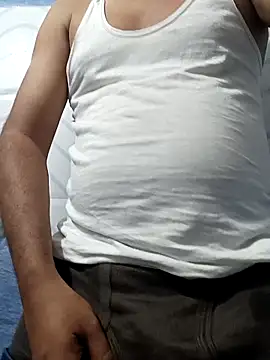 Snapshot of VadodaraBBC chatting on November 26, 5:36 pm VadodaraBBC online show from November 26, 5:36 pm