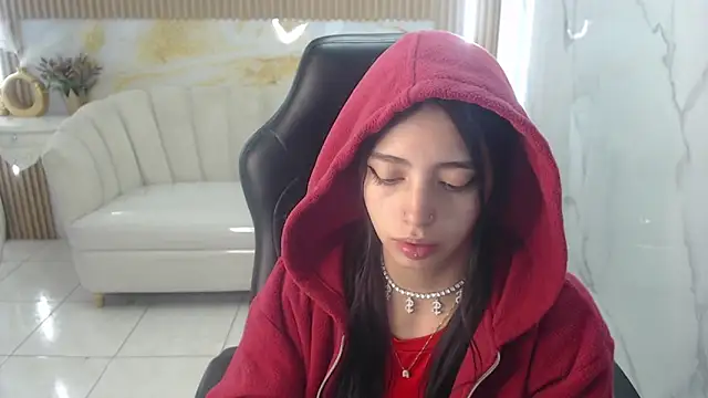 Snapshot of alehp_rose_s chatting on April 25, 12:52 pm alehp rose s online show from April 25, 12:52 pm