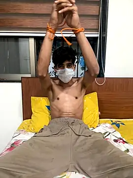 Snapshot of hiddenxdesire chatting on October 25, 6:13 pm hiddenxdesire online show from October 25, 6:13 pm