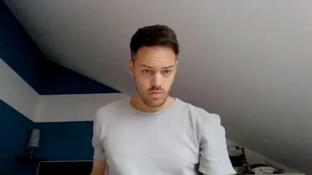 Snapshot of bigcockjohnxxxxx chatting on October 10, 7:51 am bigcockjohnxxxxx online show from October 10, 7:51 am