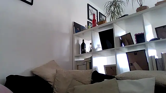 Snapshot of bigcockjohnxxxxx chatting on November 10, 12:48 pm bigcockjohnxxxxx online show from November 10, 12:48 pm