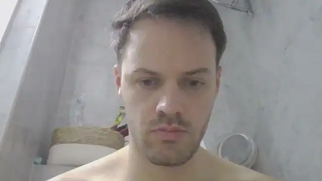 Snapshot of bigcockjohnxxxxx chatting on November 21, 9:13 pm bigcockjohnxxxxx online show from November 21, 9:13 pm