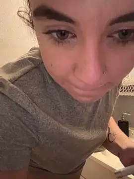 goddessmissmia online show from October 1, 7:42 pm