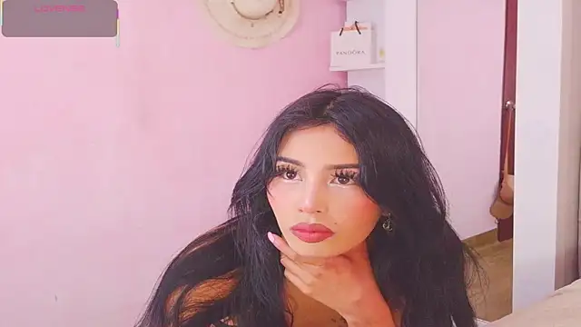 Snapshot of Miss_Charlottet chatting on June 29, 8:09 pm Miss Charlottet online show from June 29, 8:09 pm