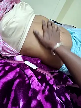 Snapshot of Lusty_sensual_Jodi chatting on February 10, 5:30 pm Lusty sensual Jodi online show from February 10, 5:30 pm