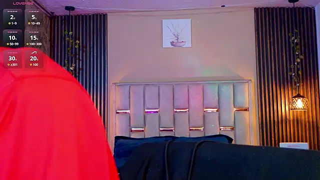 Room 69x online show from April 9, 9:20 pm