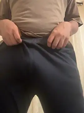 bigbumboy online show from July 4, 11:27 am