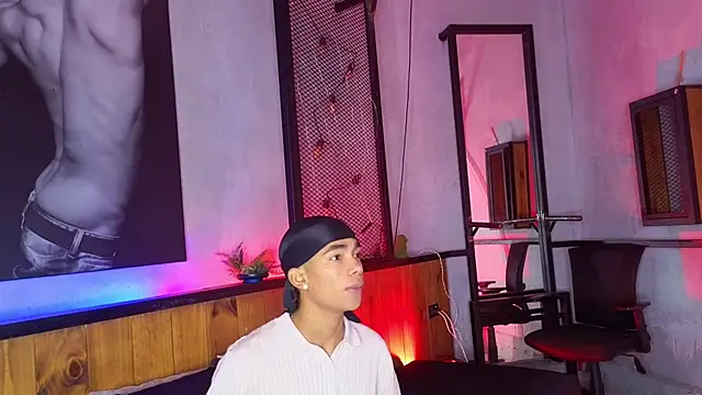 AlanCutee online show from February 26, 12:15 pm