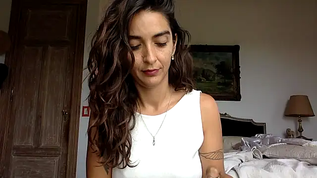 venuslibre online show from February 19, 12:45 pm