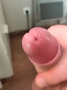 TobyDick13 online show from September 13, 6:35 am