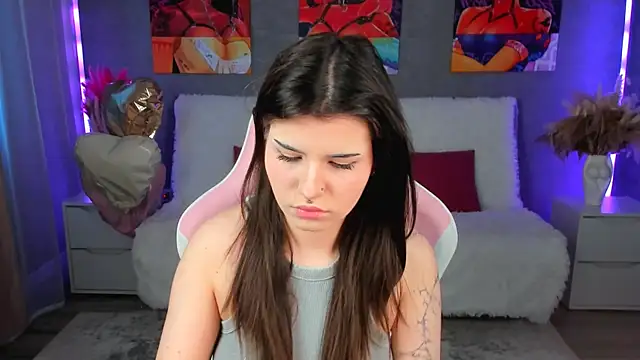 AnoraDark online show from April 17, 2:20 pm